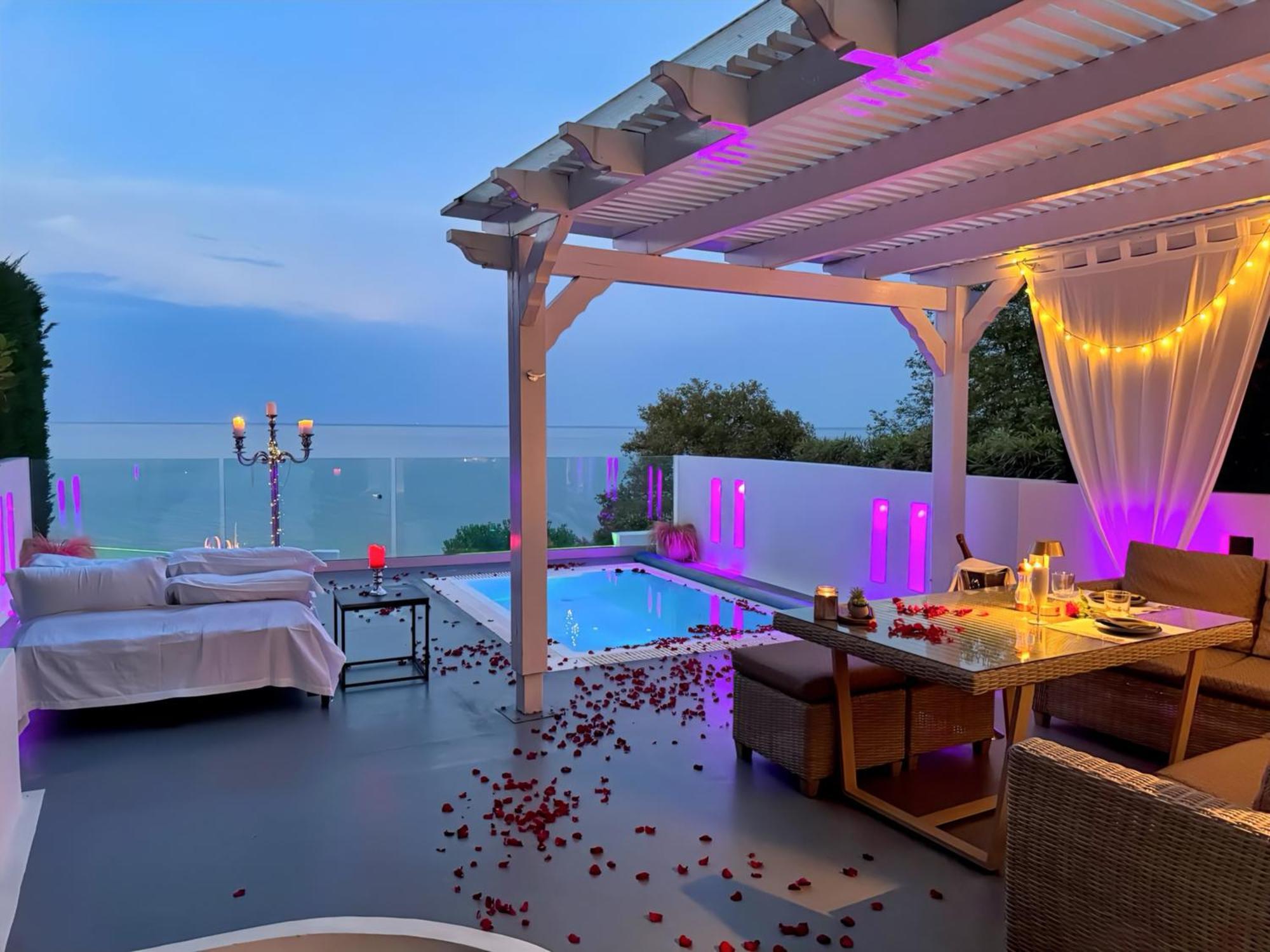 Panorama Suites & Spa - Adults Only Stómion Oda fotoğraf