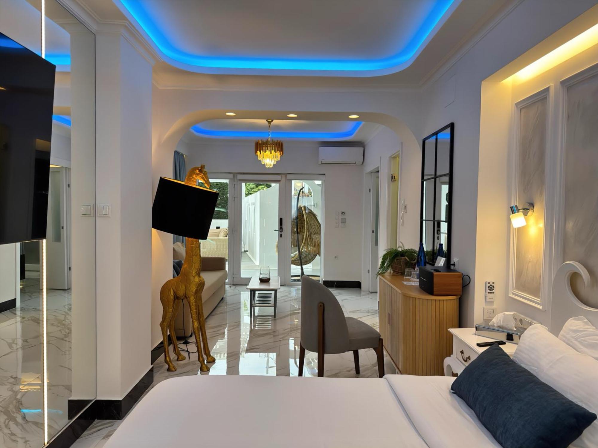 Panorama Suites & Spa - Adults Only Stómion Oda fotoğraf