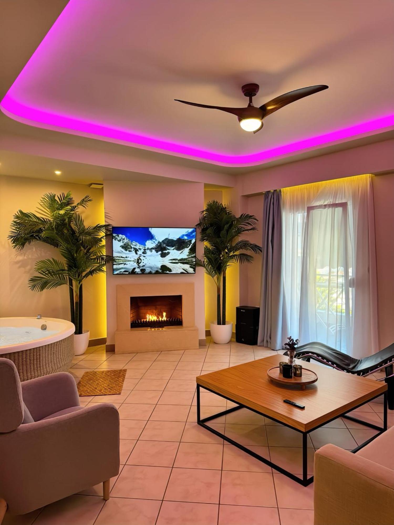 Panorama Suites & Spa - Adults Only Stómion Oda fotoğraf