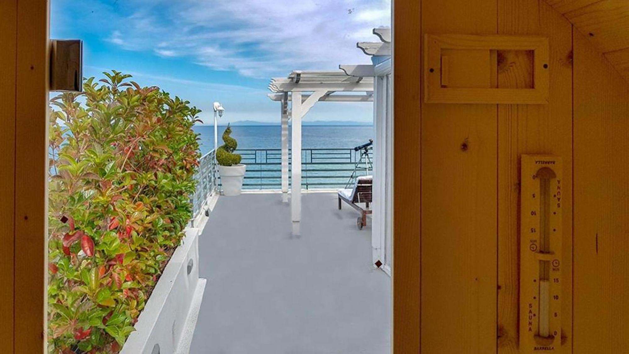 Panorama Suites & Spa - Adults Only Stómion Oda fotoğraf