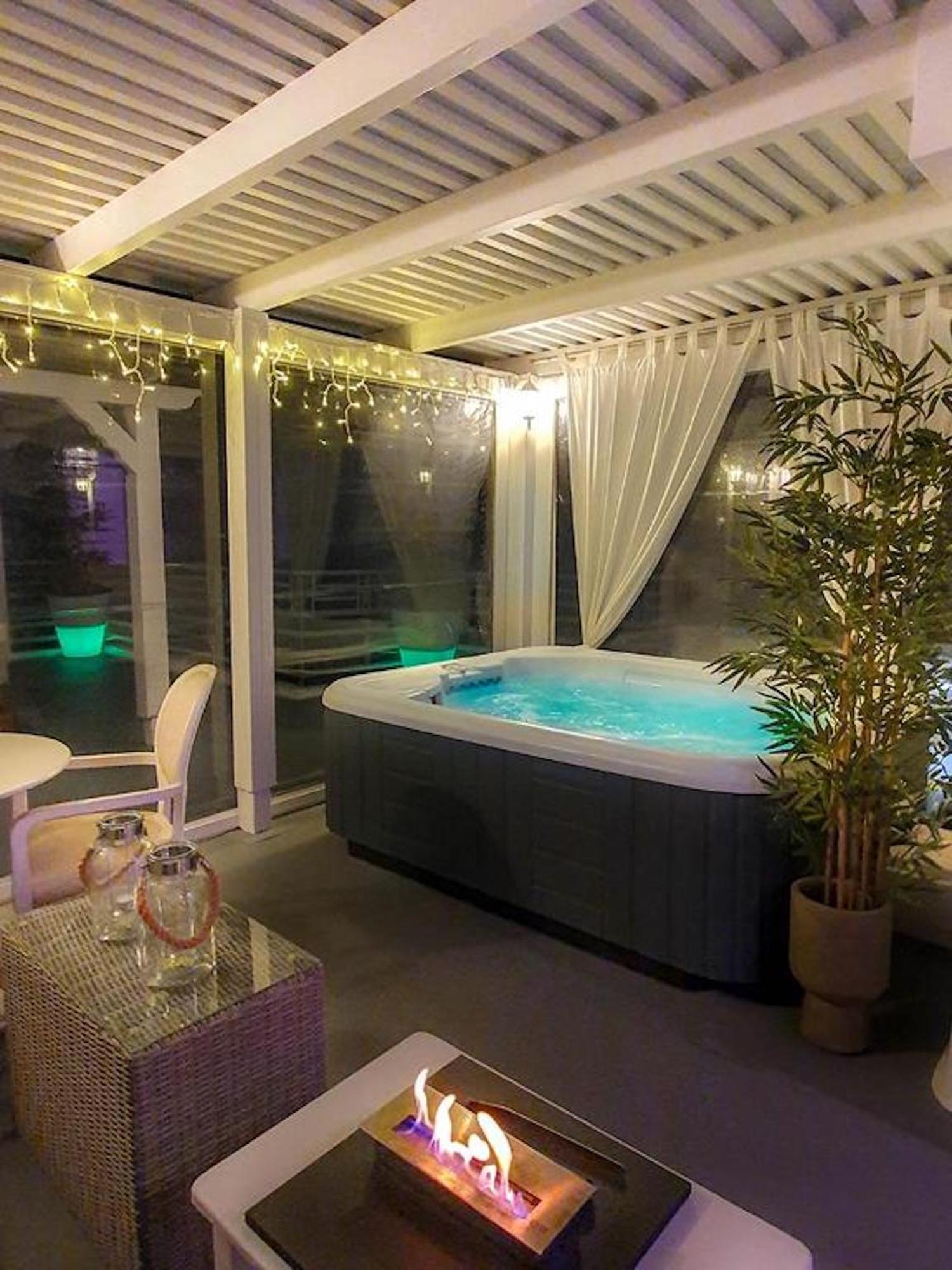 Panorama Suites & Spa - Adults Only Stómion Oda fotoğraf
